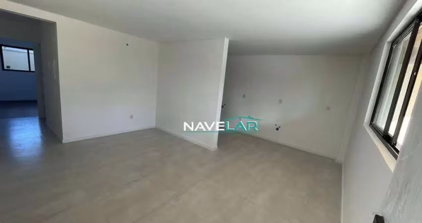 Apartamento com 3 dormitórios no centro de navegantes