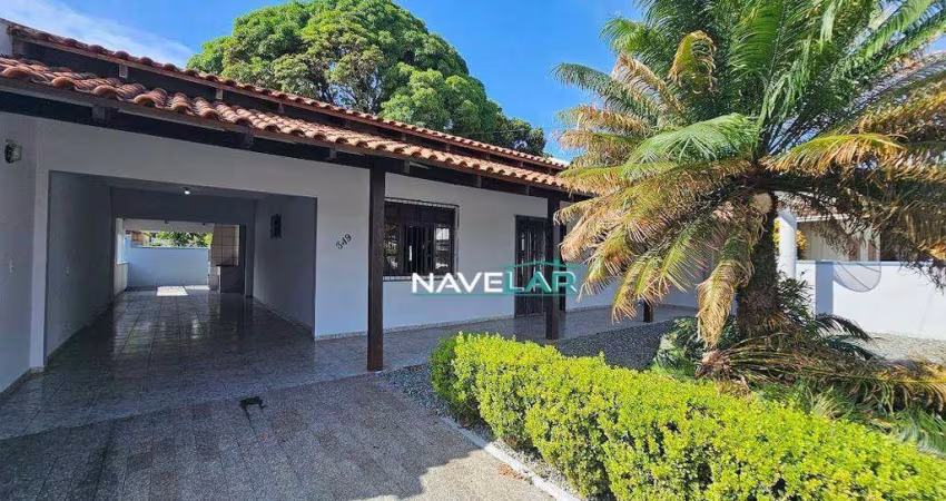 Casa com 4 dormitórios à venda, 170 m² por R$ 765.000,00 - Praia de Armação - Penha/SC