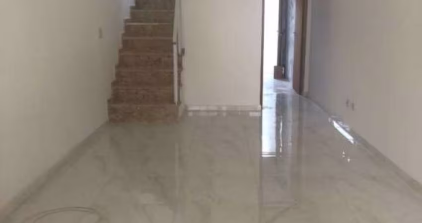 SOBRADO NOVO COM FINO ACABAMENTO, NA REGIÃO DO JARDIM PRUDÊNCIA !