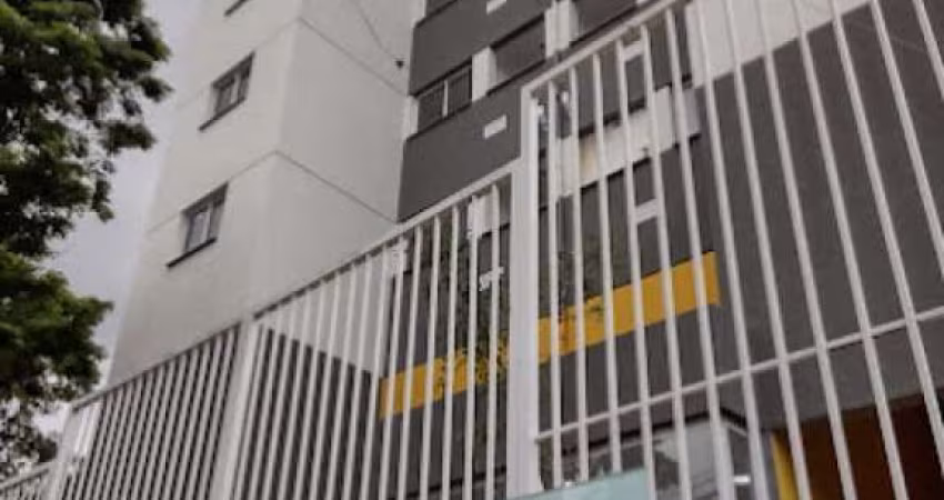 PRÉDIO NOVO LOCALIZADO Á 200 METROS DA AV. CUPECÊ.