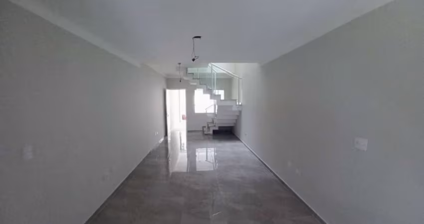 SOBRADO NOVO COM FINO ACABAMENTO, NO MELHOR DO JARDIM CIDÁLIA!