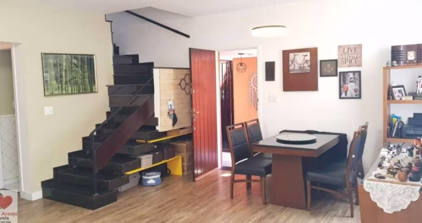 SOBRADO A VENDA NO MELHOR DO JARDIM PRUDÊNCIA!
