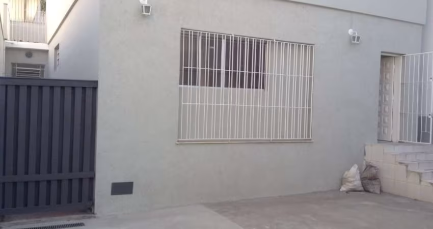 Planalto Paulista ? Sobrado 150m² úteis, 3 quartos, 4 WCs à Venda/Locação por R$ 1.200.000/R$ 3.500
