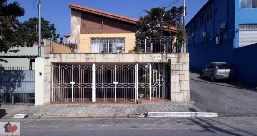 sobrado na Vila Santa Catarina
