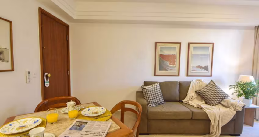 Jardim Europa FLAT com 42 m2 1 dormitório com varanda 1 vaga esquina c/ Brigadeiro Faria Lima