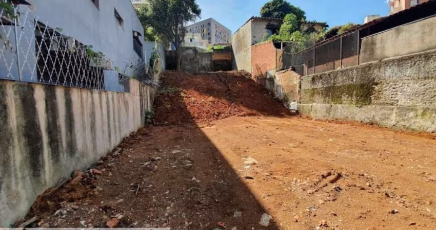 TERRENO PRÓXIMO AS ESTAÇÕES SÃO JUDAS E CONCEIÇÃO