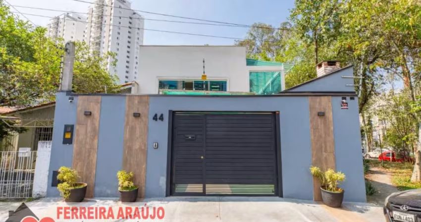 Casa tipo para venda com 3 quartos, 180m² Interlagos.