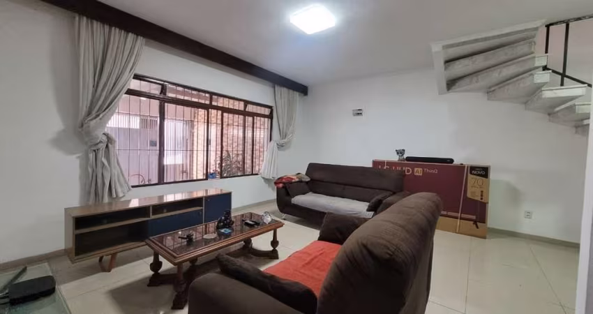 Sobrado à Venda na Vila Santa Catarina - Um Sonho a ser Realizado!