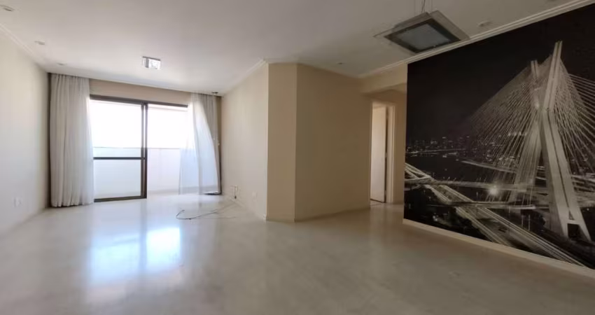 Apartamento à Venda na Avenida Damasceno Vieira - Vila Mascote.