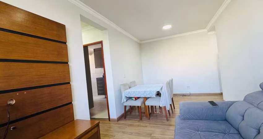 APARTAMENTO REFORMADO, PRÓXIMO A VILA MASCOTE !