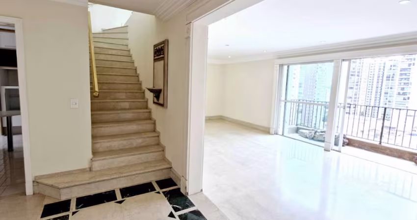 Campo Belo Cobertura, 3 Suítes, 4 Vagas, 585m² à Venda R$ 4.626.970,00.