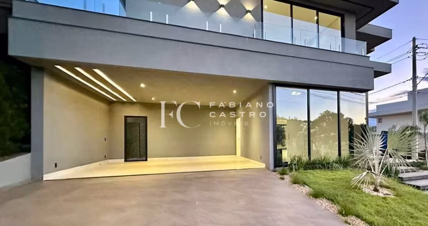 Parque Residencial Damha V - Casa de Alto Padrão à Venda no Condomínio Damha V 