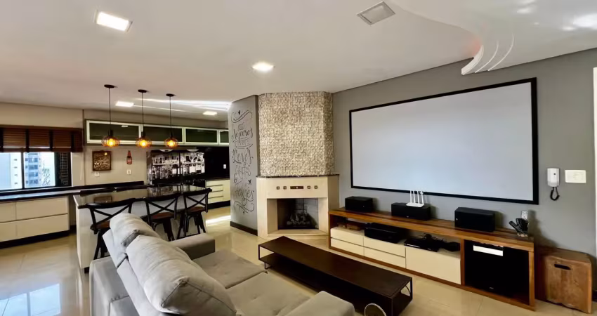 Cobertura duplex para venda no centro de chapecó, com 04 quartos, salão de festas e terraço.