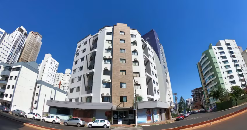 Apartamento com 02 quartos, localizado pertinho da arena condá.