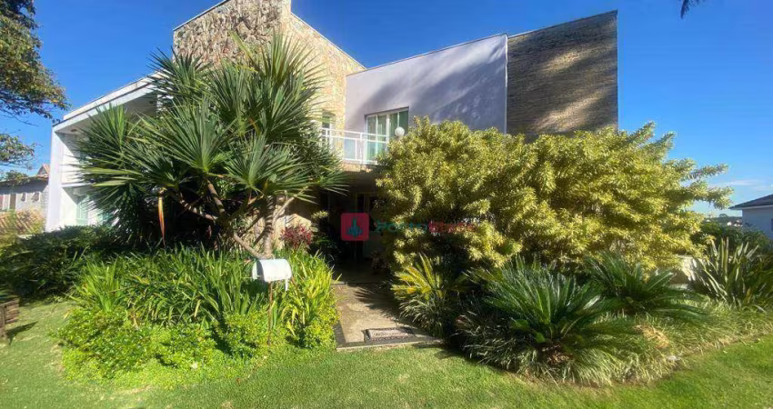 Casa com 6 quartos, 980 m² - venda por R$ 4.500.000,0 - GRANJA VIANA-SP