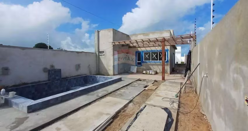 Casa com acabamento alto padrão à venda em carapibus – 500m do mar, 2 suítes, piscina, automatizada com alexa!