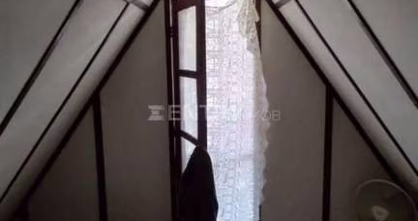 Chácara com 1.064 m² à venda por R$ 700.000,00 , com  3 dormitórios -  Bairro Medeiros - Jundiaí - SP