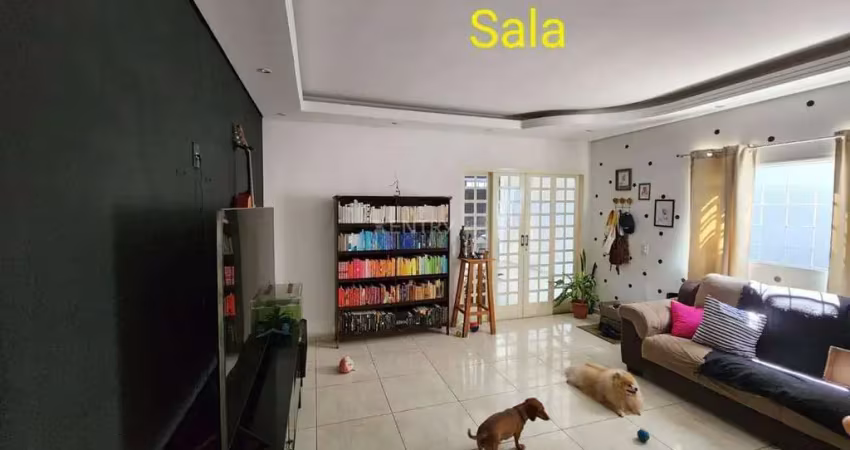 LINDO SOBRADO COM 3 DORMITÓRIOS, 1 SUÍTE, ESCRITÓRIO, 3 BANHEIROS, SALA, COZINHA COM PLANEJADOS, VARANDA, 2 VAGAS. JARDIM DAS TULIPAS, JUNDIAÍ-SP