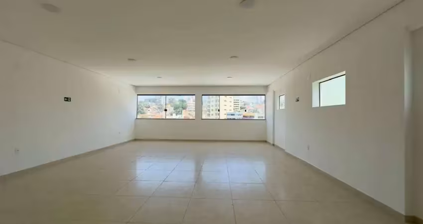 Casa comercial com 2 salas para alugar na Rua Bela Vista, Bela Vista, Jundiaí