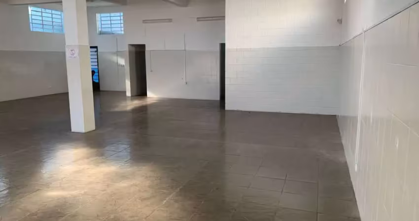 Sala comercial com área externa para locação, residencial monte alegre, campo limpo paulista, sp