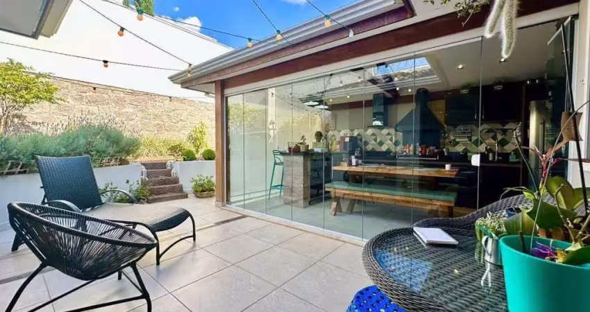 Casa à venda condomínio fechado com 4 dormitórios sendo 1 suíte master com closet excelente localização medeiros jundiai - sp