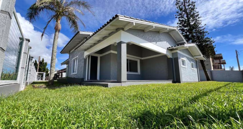 Casa 3 Dormitórios à venda no Bairro Zona Nova com 128 m² de área privativa - 2 vagas de garagem