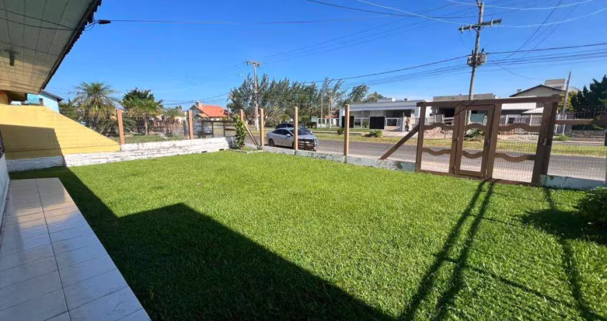 Casa 3 Dormitórios à venda no Bairro Zona Nova com 100 m² de área privativa - 1 vaga de garagem