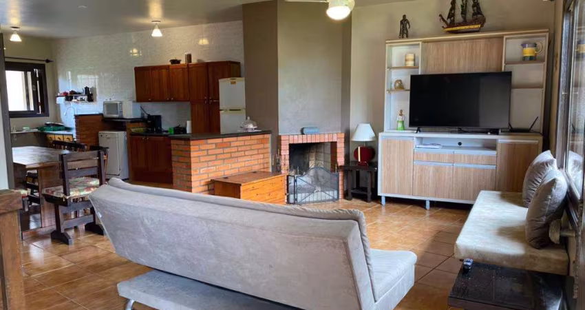 Casa 3 Dormitórios à venda no Bairro Centro com 106 m² de área privativa