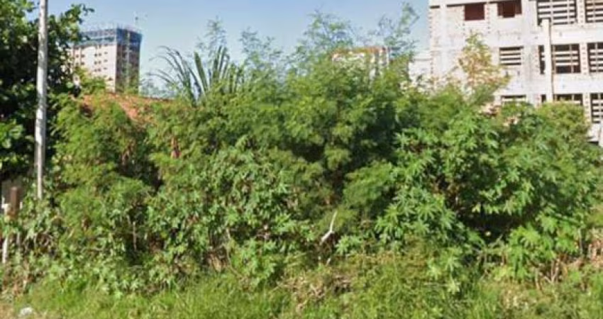 Terreno à venda no Bairro Centro