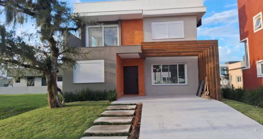 Casa 3 Dormitórios à venda no Bairro Petrobras com 171 m² de área privativa - 2 vagas de garagem