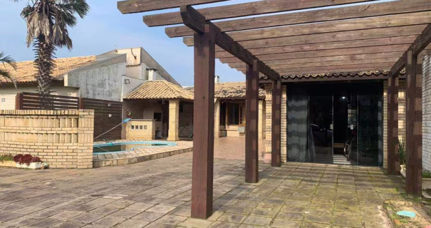 Casa 2 Dormitórios à venda no Bairro Centro com 110 m² de área privativa
