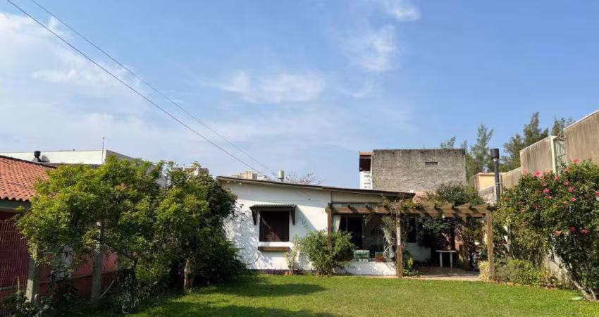 Casa 3 Dormitórios à venda no Bairro Centro com 98 m² de área privativa
