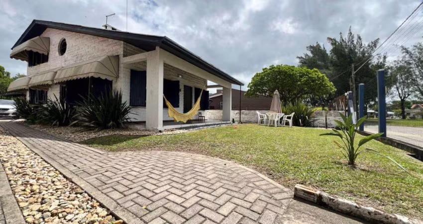 Casa 3 Dormitórios à venda no Bairro Centro com 190 m² de área privativa - 2 vagas de garagem