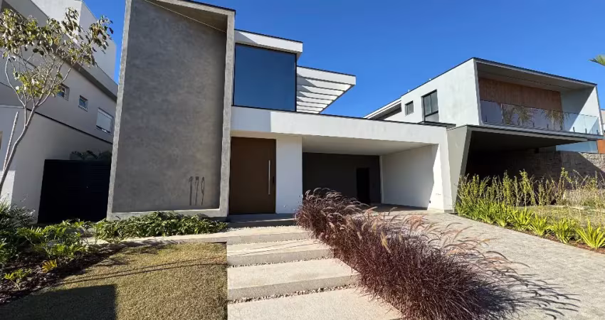 Casa térrea à venda no arborais campinas – 3 suítes, piscina, energia solar e alto padrão
