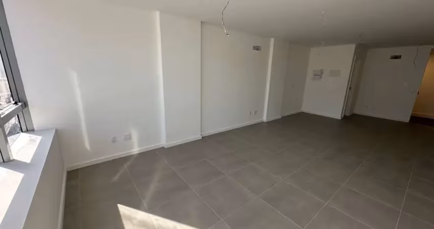 Sala comercial à venda na Rua José Brognoli, 117, Saco dos Limões, Florianópolis