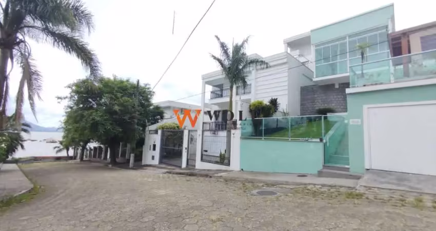 Casa com 4 quartos para alugar na Dr.  Agripa de Castro Faria, 102, Coqueiros, Florianópolis