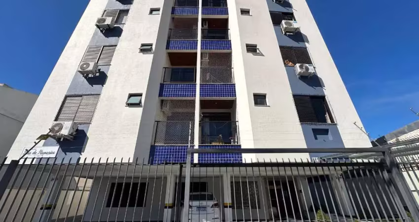 Cobertura com 2 quartos para alugar na Rua Souza Dutra, 481, Estreito, Florianópolis
