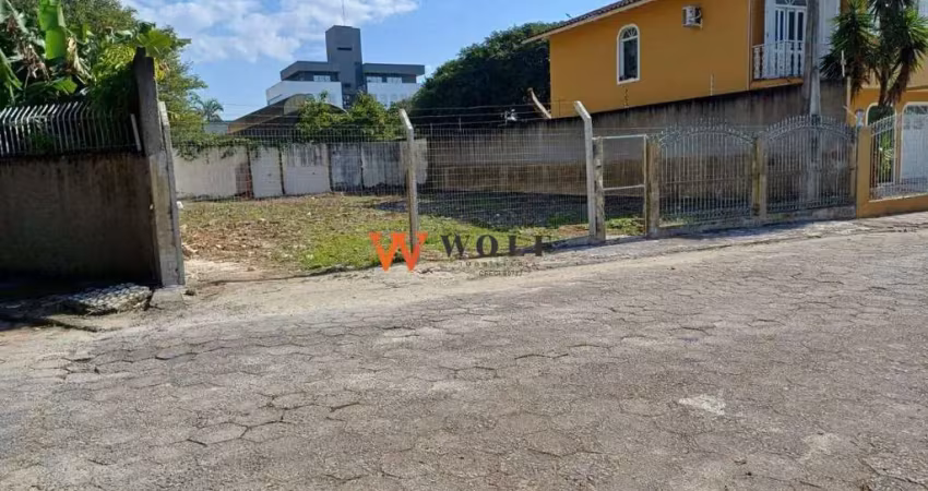 Terreno à venda na Rua Padre Marcelino Champagnat, 250, Jardim Atlântico, Florianópolis