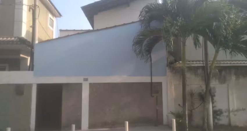 Excelente  conjugado na ilha de guaratiba ideal para investir
