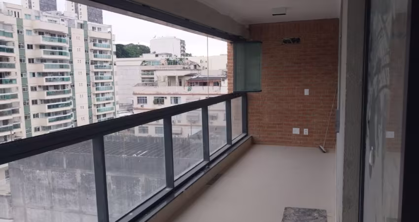Nurban  pronto direto construtora com armários madeirol