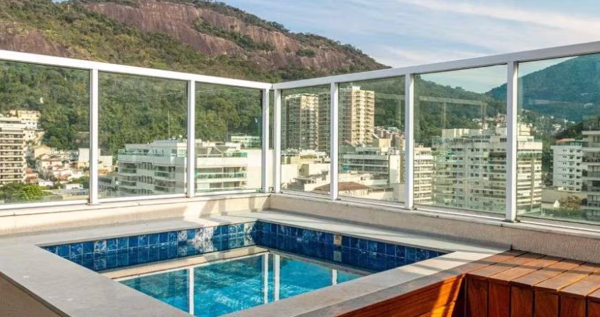 Cobertura reformada vista cristo com lazer em prédio novo