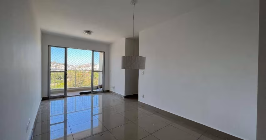 Excelente apartamento de 3 quartos na região do Castelo