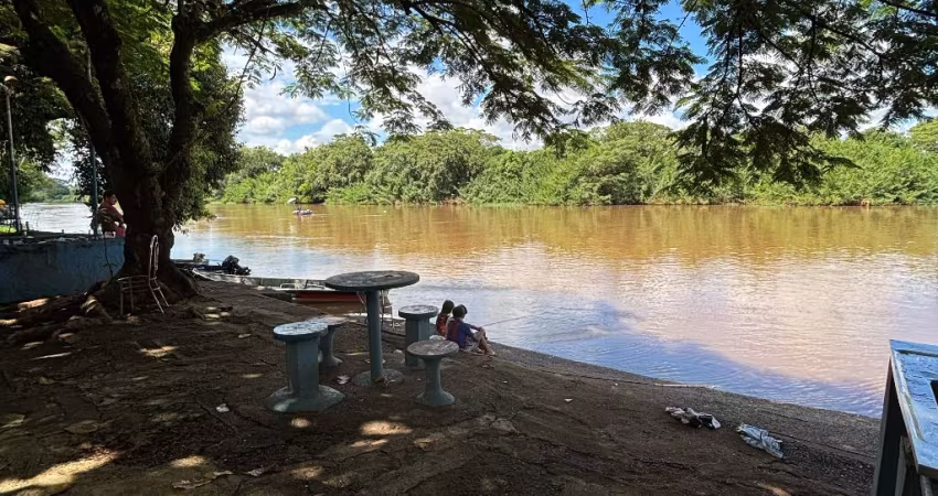 Lindo Rancho Pingo de Ouro estuda veículo e permuta como parte do pagamento