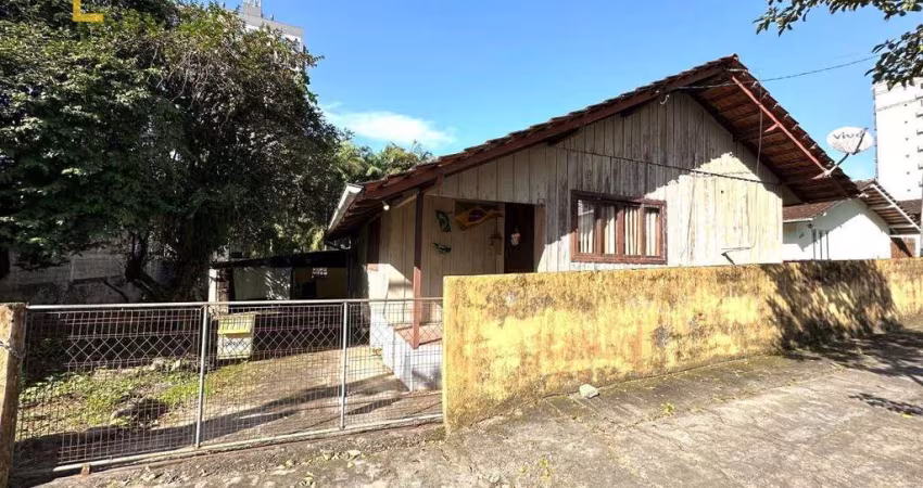 Terreno à venda no Atiradores em Joinville, por R$ 1.200.000