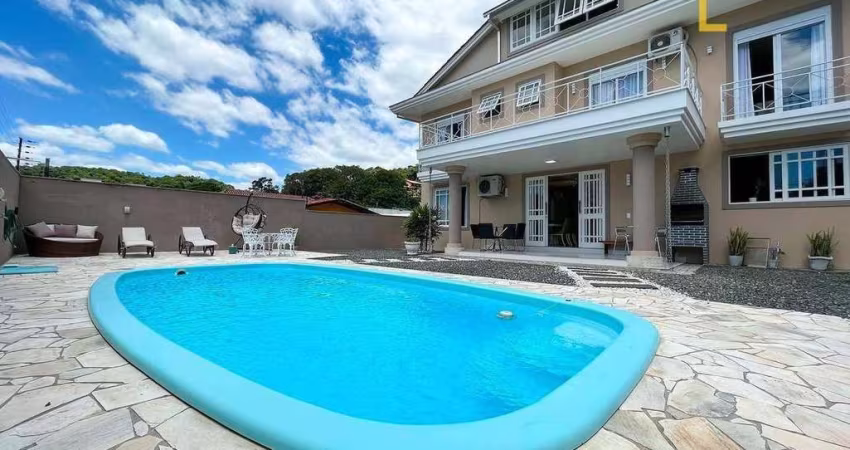Casa com 4 dormitórios à venda, 284 m² por R$ 2.500.000,00 - Glória - Joinville/SC