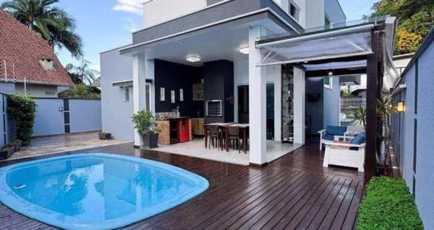 Casa com 3 dormitórios à venda, 177 m² por R$ 1.695.000,00 - Glória - Joinville/SC