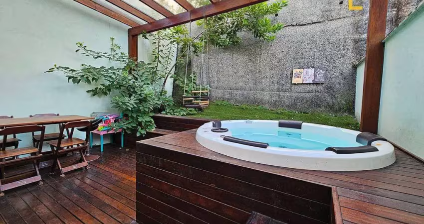Sobrado Triplex no Floresta em Joinville!