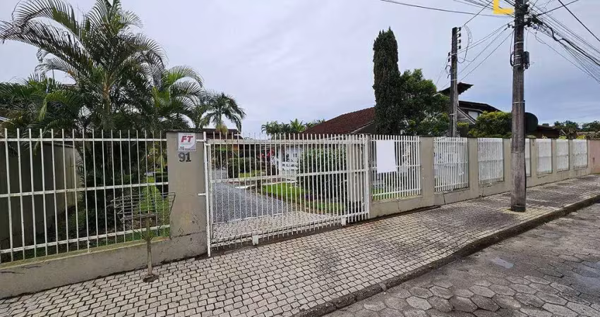 Casa com 5 dormitórios à venda, 319 m² por r$ 1.500.000,00 - são marcos - joinville/sc