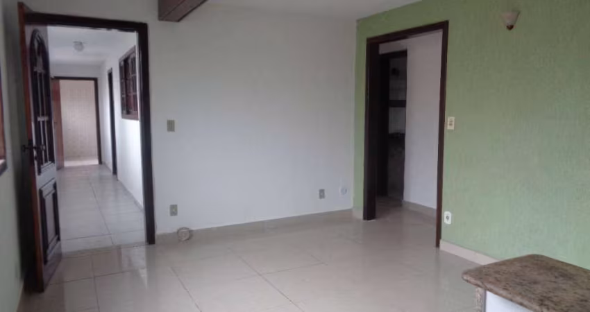 Asset Imóveis vende sobrado com 3 quartos (1suíte c/ hidromassagem), 135m², por R$ 230.000 - São Gonçalo/RJ