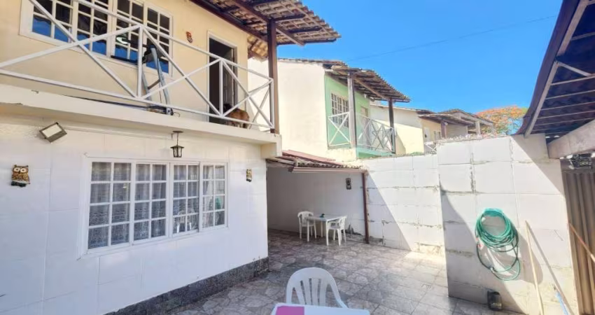 Asset Imóveis vende casa duplex com varanda e 3 quartos, 145m², por R$ 360.000  em Maria Paula